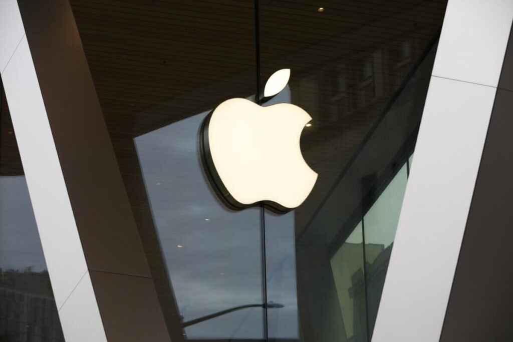 Reino Unido exige acceso a datos cifrados de Apple