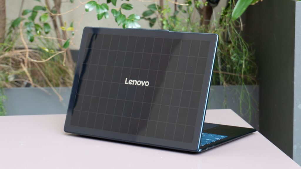 Lenovo Yoga Solar PC