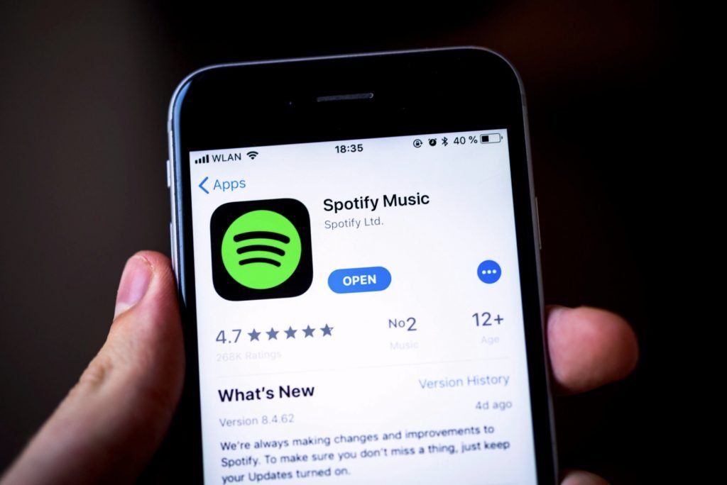 Spotify desafía a Apple